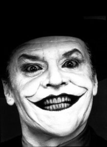 Joker por el Maestro JACK NICHOLSON... uffff! Incomparable